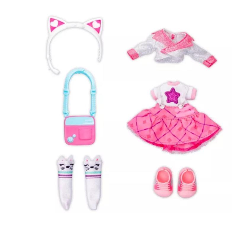 Cry Babies BFF Daisy Fashion Doll with 8 Surprises