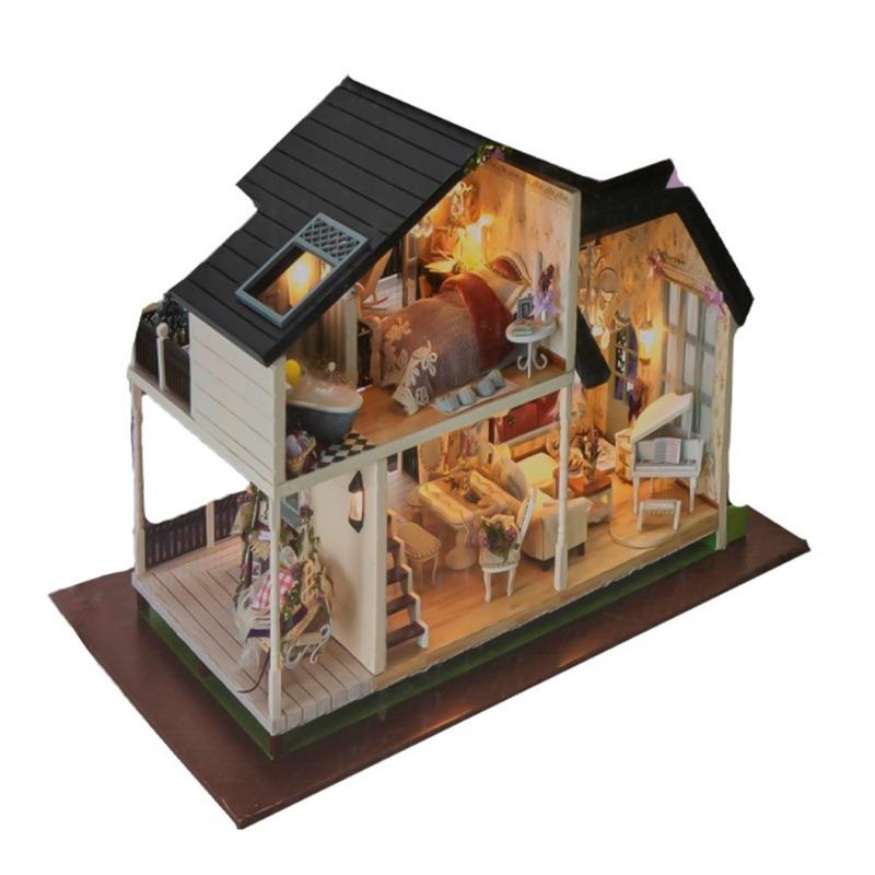 Provence Lavender Luminous Wooden House