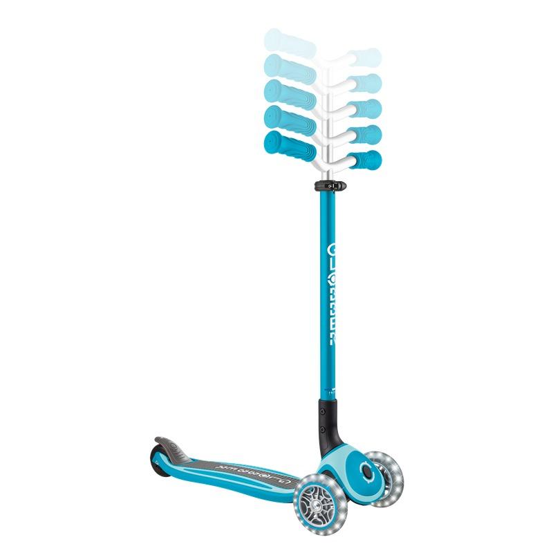 Globber Master Lights Kids Scooter with LED Flashing Wheels Aqua Blue