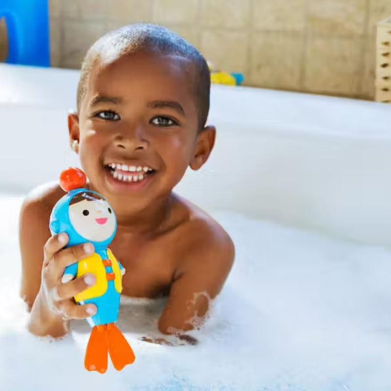 Munchkin Babys First Bath Gift Set