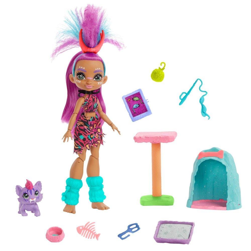 Cave Club - Wild About Cats Playset with Roaralai Doll
