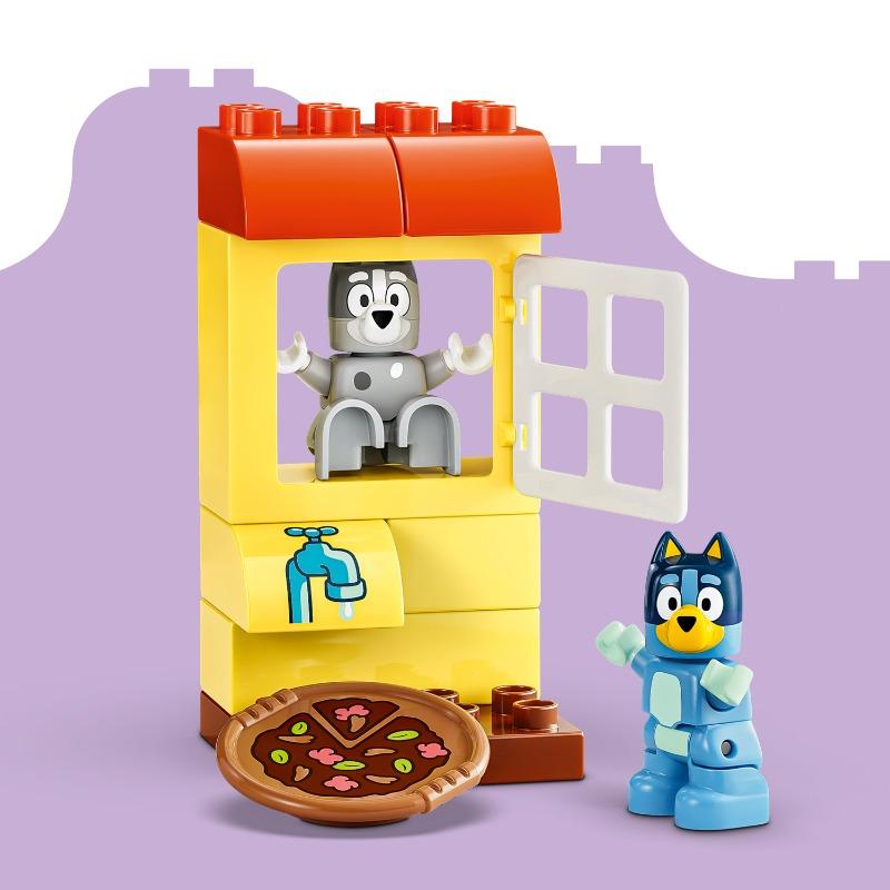 LEGO DUPLO Bluey Pizza Girls with Muffin and Bluey Building Set