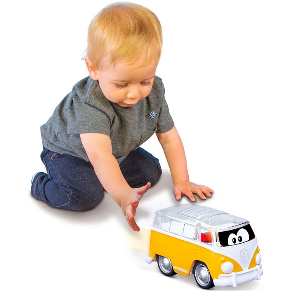 Bburago Junior Bus with Balls MultiColor