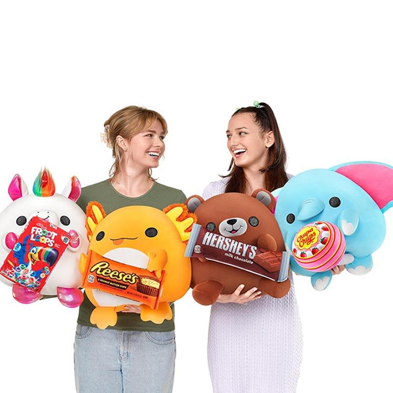 Snackles Medium - Hippo Holding Plush Mentos Mint Flavour