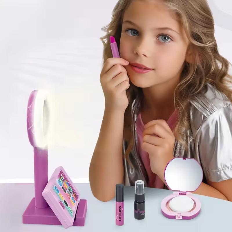 Stylish Pretend Vogue Life Equipment's