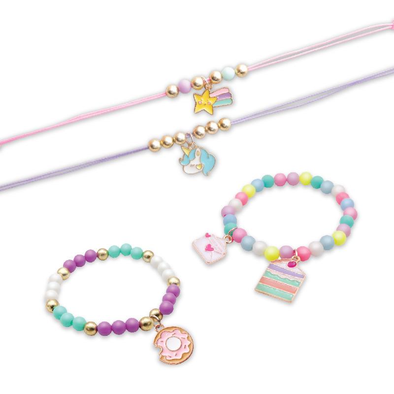 Tasia Pastel Fashion Case