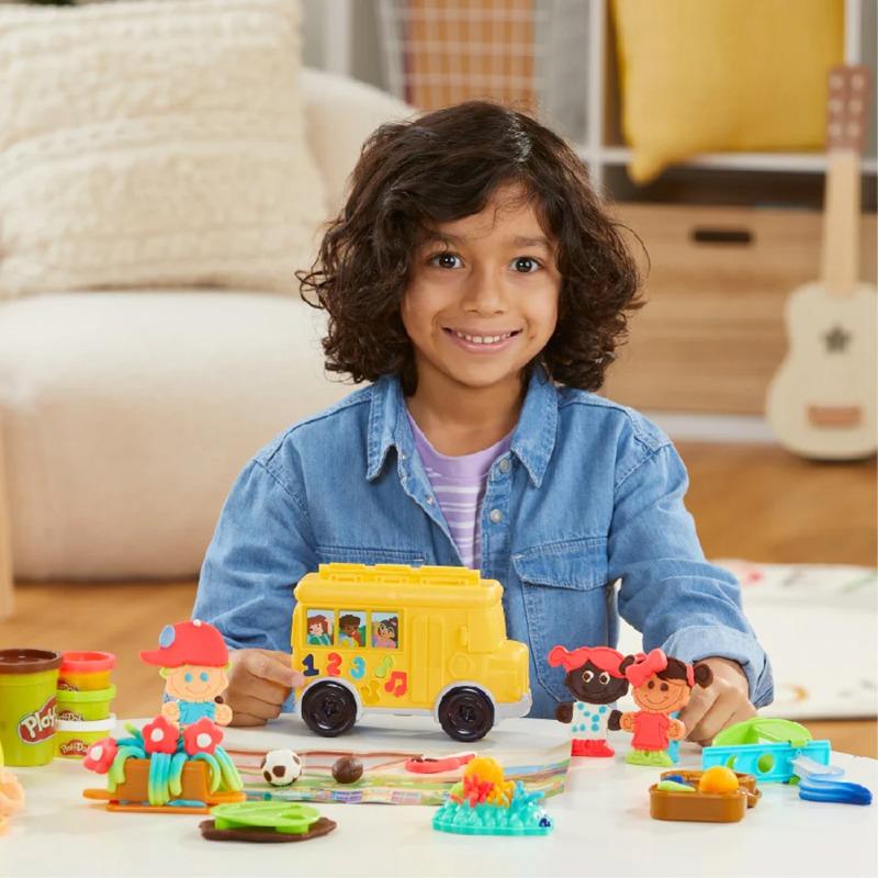 Play-Doh Fun School Day Adventure