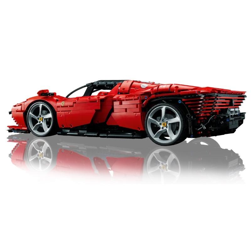 LEGO Ferrari Daytona SP3 - 3778 Pcs