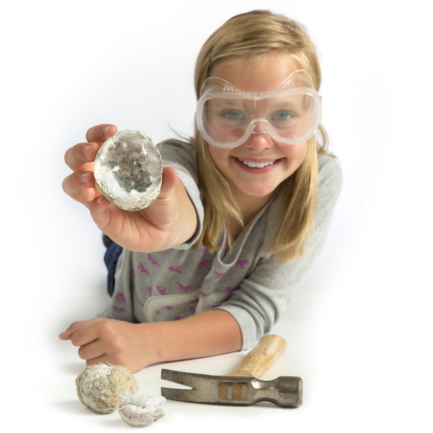 National Geographic Break Open 2 Geodes