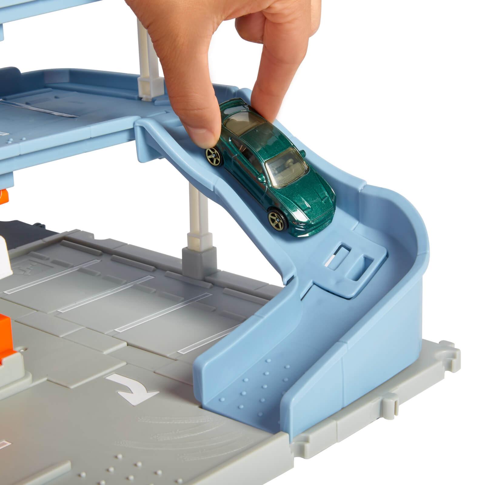 Matchbox Action Drivers Park And Play Garage