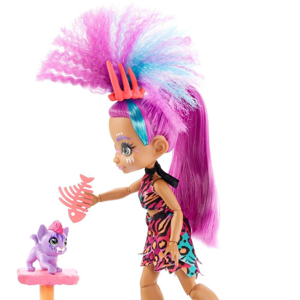 Cave Club - Wild About Cats Playset with Roaralai Doll
