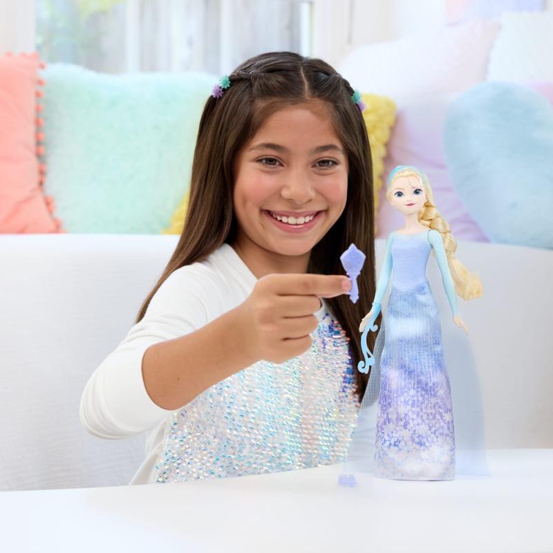 Frozen Fashion Dolls Spin & Reveal Elsa