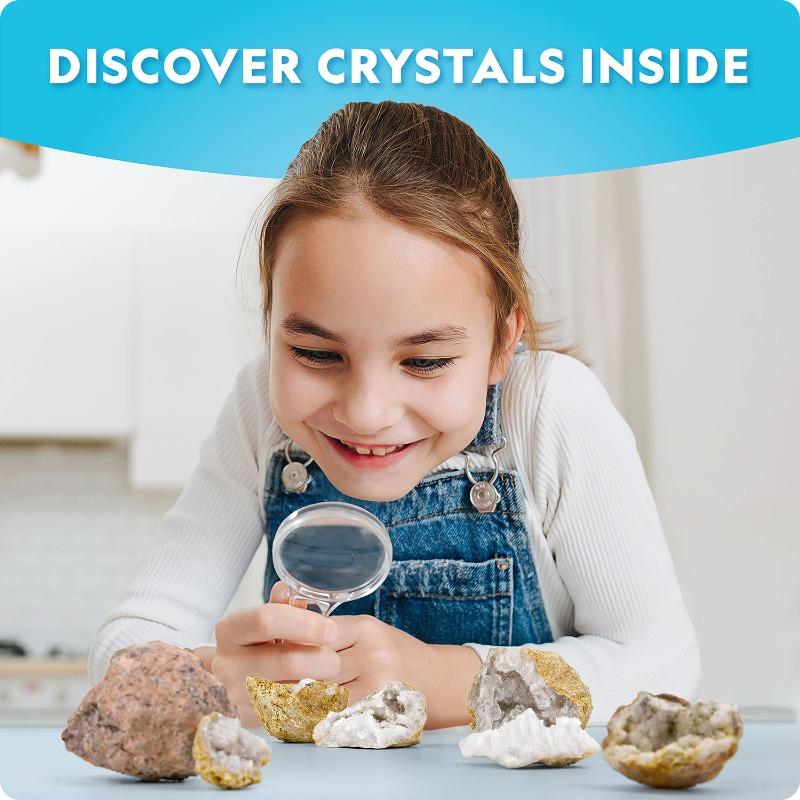 National Geographic Break Open 10 Geodes Kit