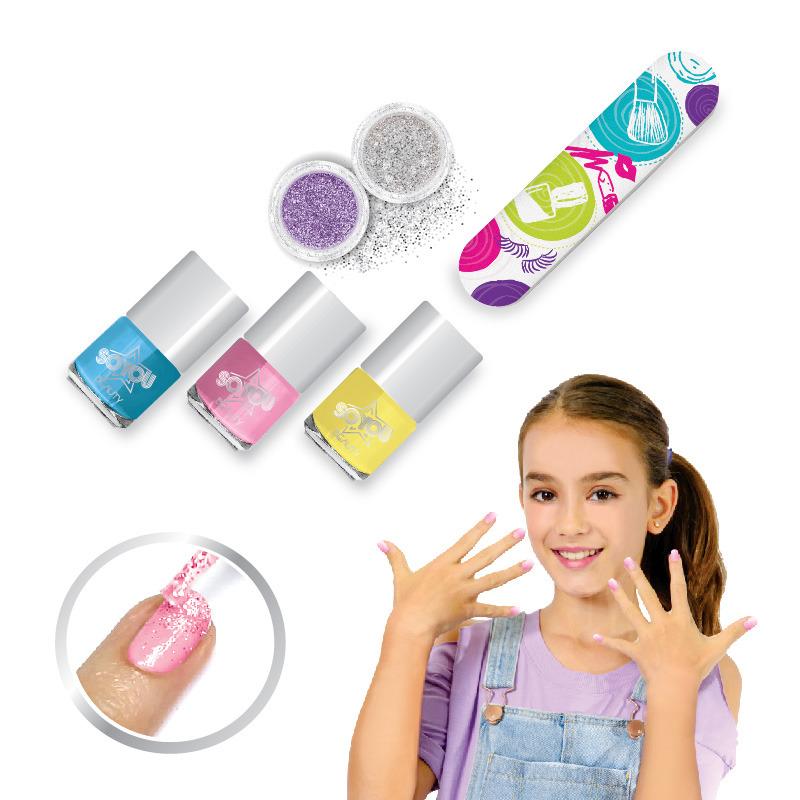Tasia Glitter Fashion Nail Set