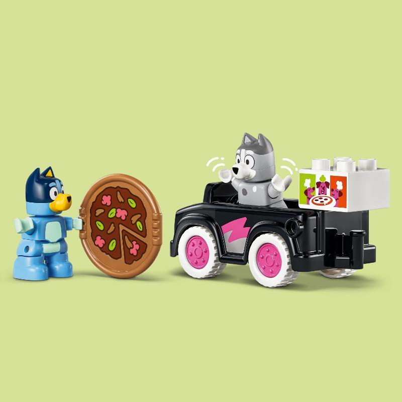 LEGO DUPLO Bluey Pizza Girls with Muffin and Bluey Building Set