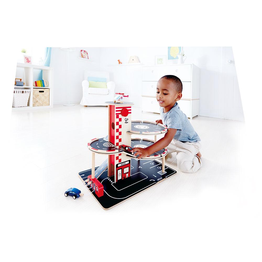 Hape Park And Go Garage