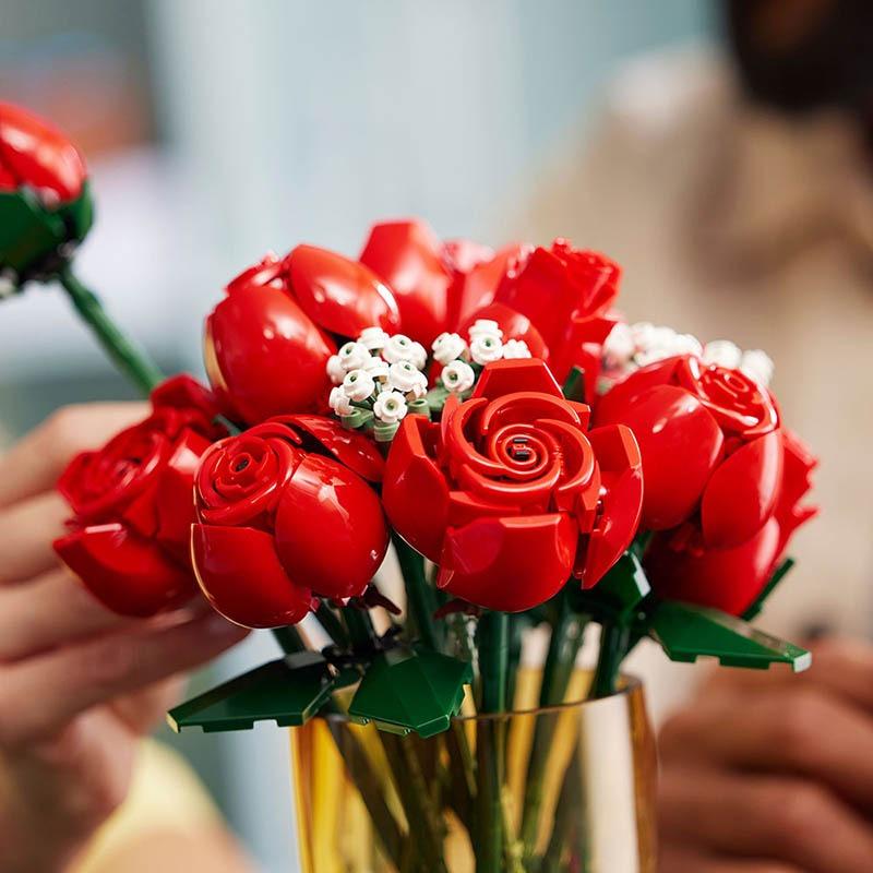 LEGO Icons Bouquet of Roses 10328 822 Parts