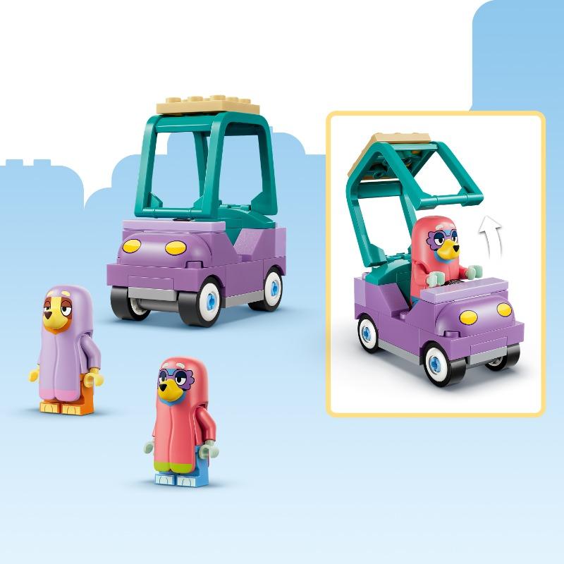LEGO Bluey Grannies with Bingo and Bluey Building Set.