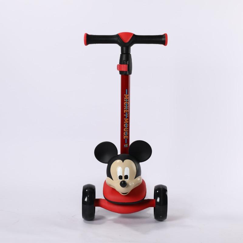 Mesuca Disney Mickey Mouse 3D Foldable Twist Scooter
