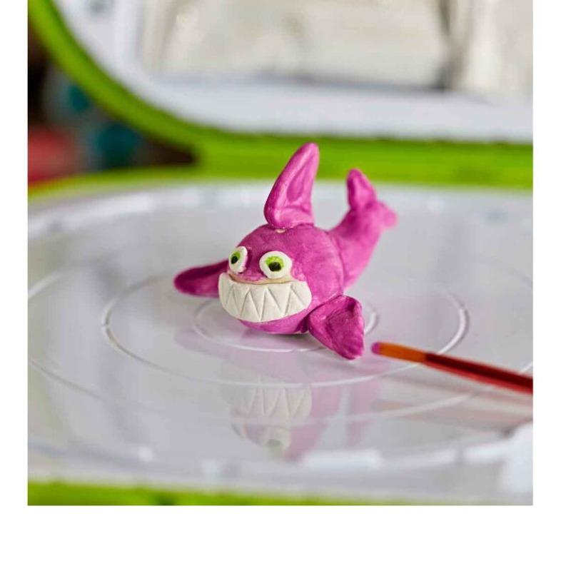 Crayola Clay Sculpting Station